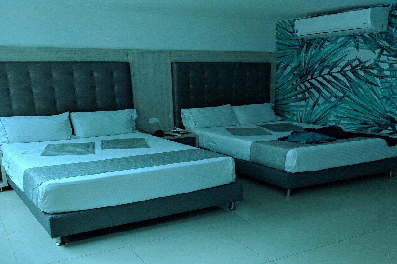 Hotel Lleras Express Medellín Buitenkant foto