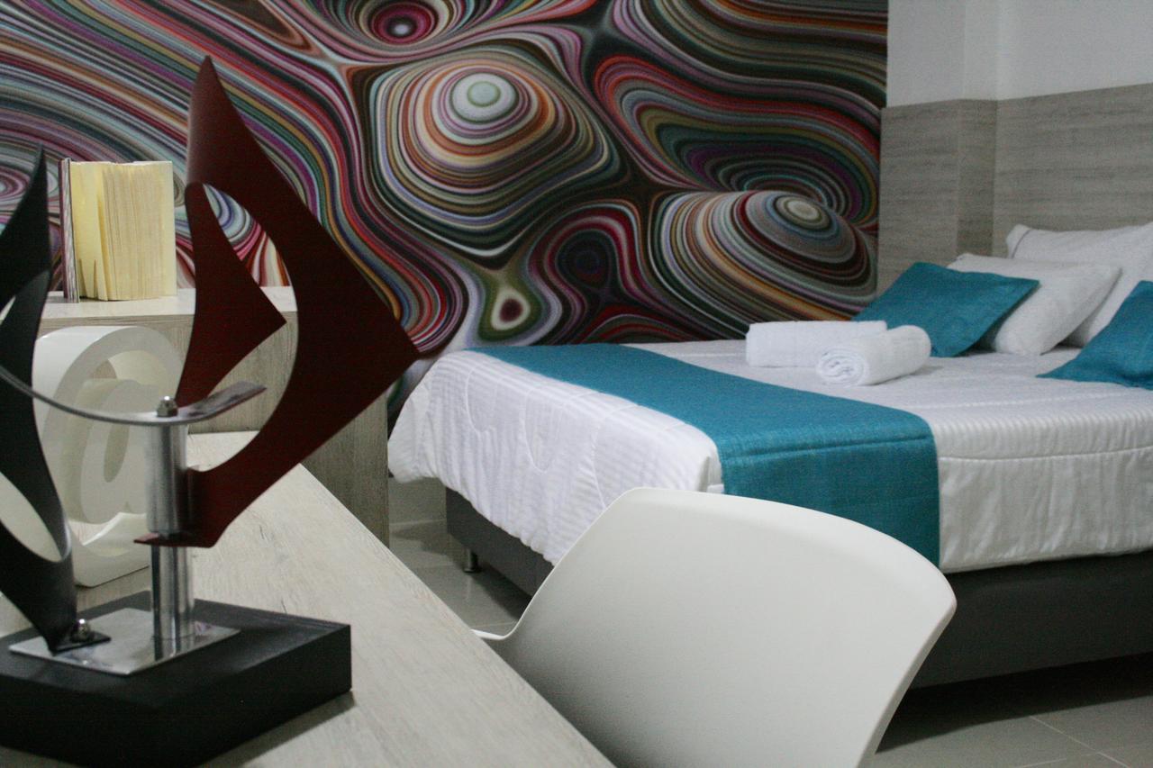 Hotel Lleras Express Medellín Buitenkant foto