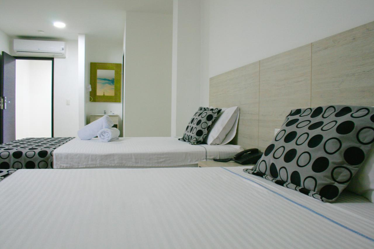Hotel Lleras Express Medellín Buitenkant foto
