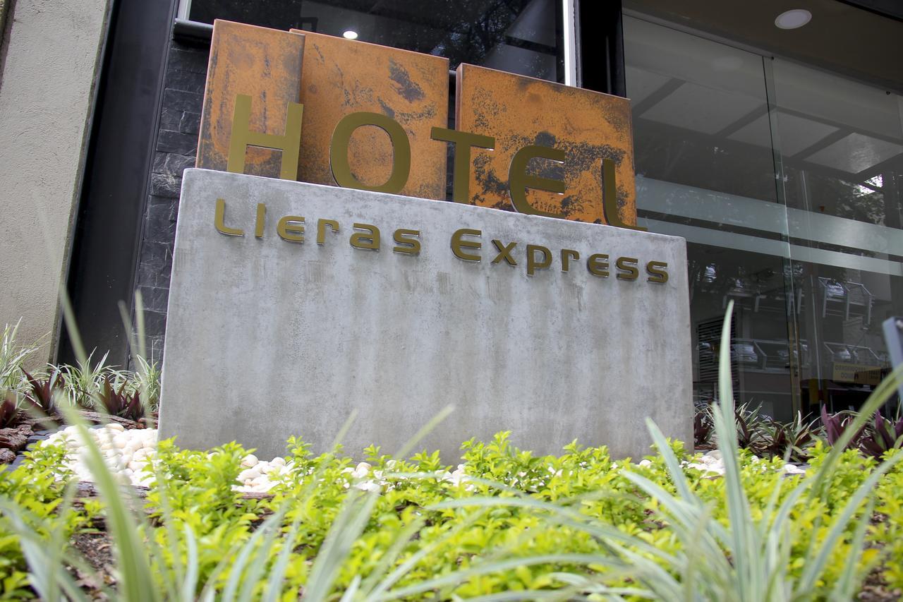 Hotel Lleras Express Medellín Buitenkant foto